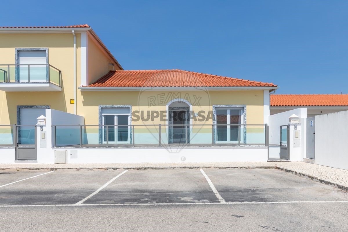 3 bedrooms House in Ribamar, Portugal No. 241214