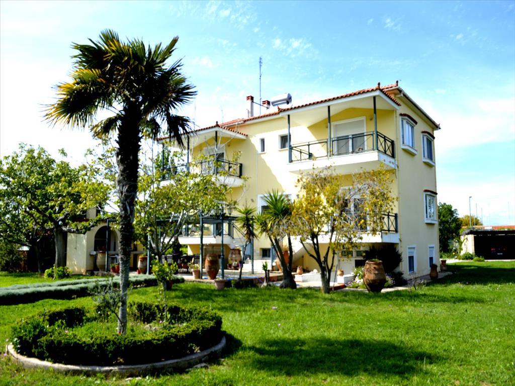 4 bedrooms Villa in Corinth, Greece No. 6360