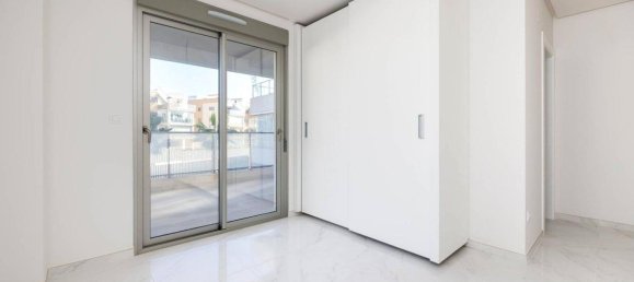 2 chambres Appartement à Alicante, Spain No. 139697 8
