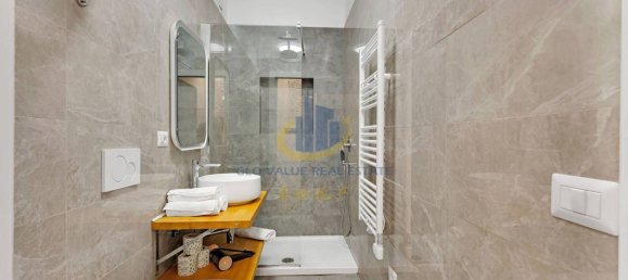 8 bedrooms Villa in Milan, Italy No. 326218 17