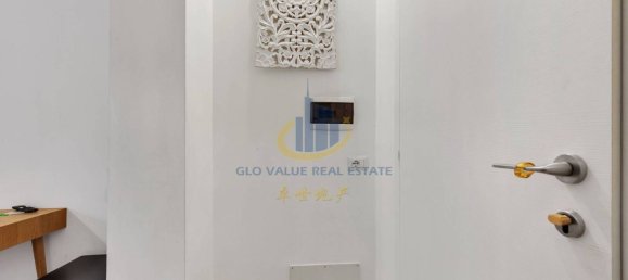 8 bedrooms Villa in Milan, Italy No. 326218 15