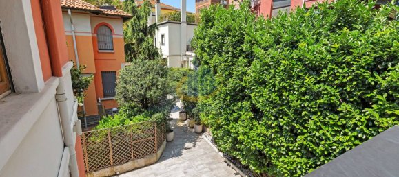 8 bedrooms Villa in Milan, Italy No. 326218 18