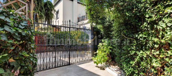 8 bedrooms Villa in Milan, Italy No. 326218 6