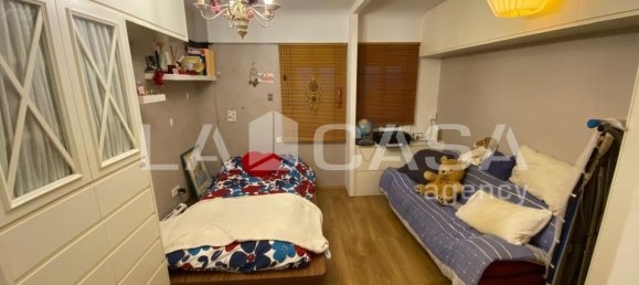 2 bedrooms Apartment in Santa Coloma de Gramenet, Spain No. 133999 10