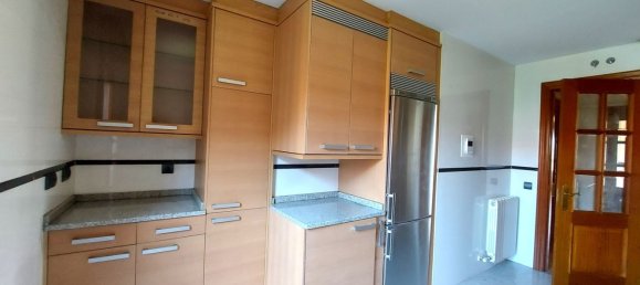 3 Schlafzimmer Wohnung in Logrono, Spain, Nr. 165032 6