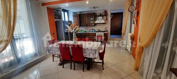 6 bedrooms Apartment in Borgomanero, Italy No. 333544 2