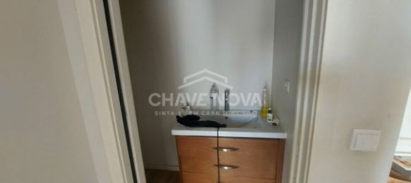 3 bedrooms House in Vila Nova de Gaia, Portugal No. 41980 8