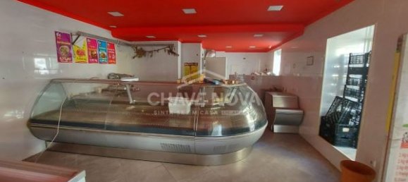 3 bedrooms House in Vila Nova de Gaia, Portugal No. 41980 3