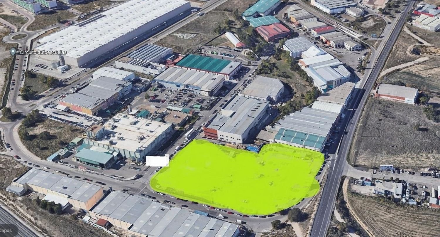 Terreno en Parla, Spain 11242 m² No. 121656