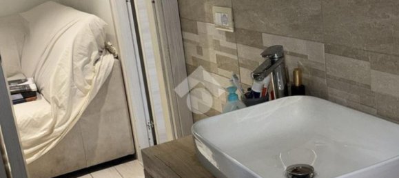 2 bedrooms Apartment in Rome, Italy No. 310087 8