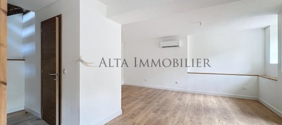 2 chambres Duplex à Levie, France No. 230919 11