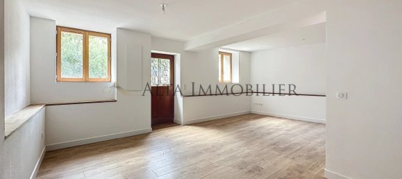 2 chambres Duplex à Levie, France No. 230919 9