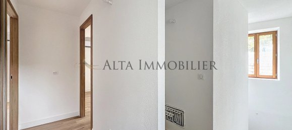 2 chambres Duplex à Levie, France No. 230919 20