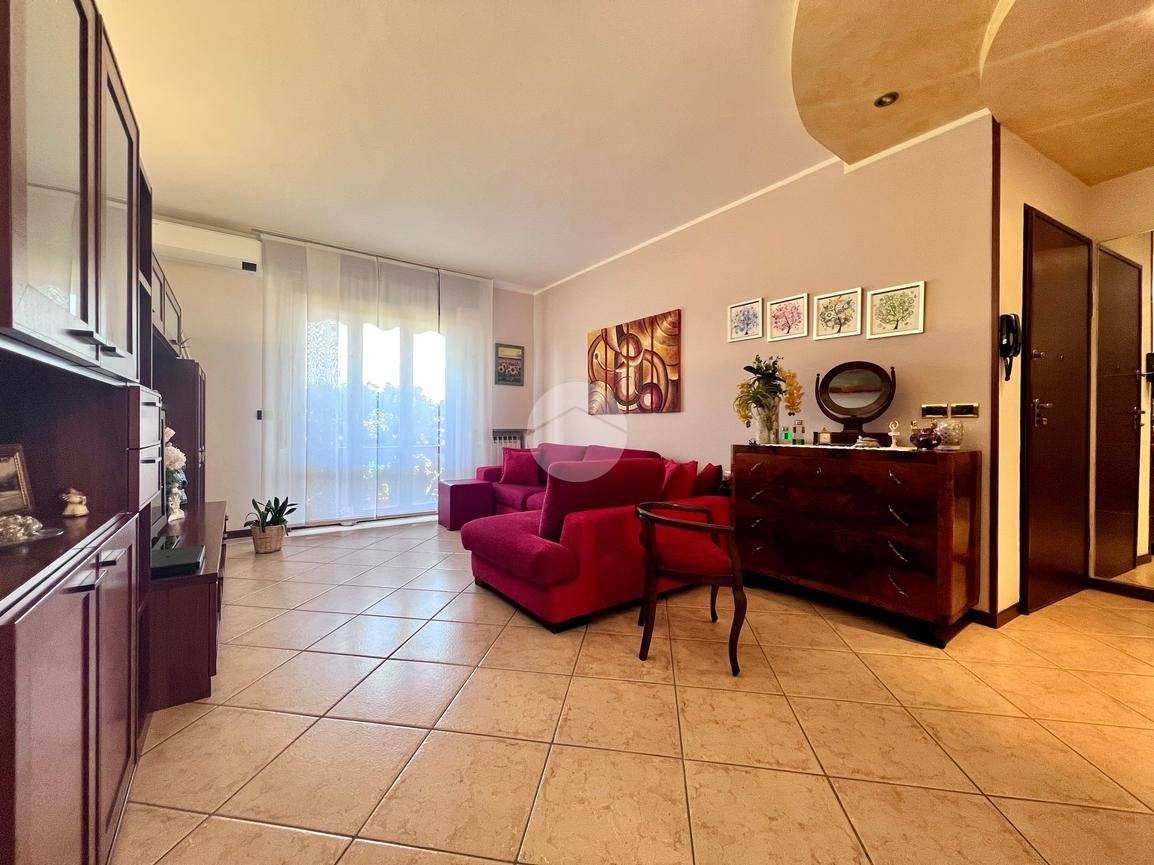 3 bedrooms Apartment in Verona, Italy No. 271314