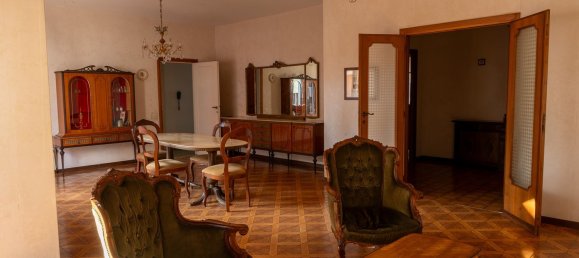 5 rooms Apartment in Velletri, Italy No. 107197 12