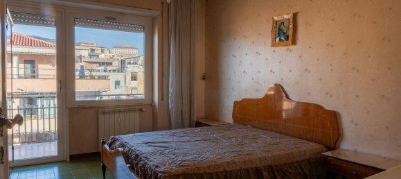 5 rooms Apartment in Velletri, Italy No. 107197 20