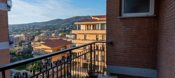 5 rooms Apartment in Velletri, Italy No. 107197 33