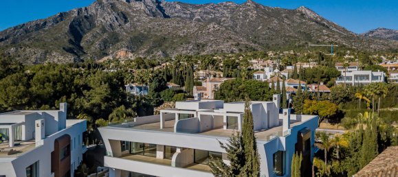 4 Schlafzimmer Gebäude in Marbella Golden Mile, Spain, Nr. 2999 3