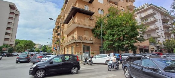 Gewerbliche Immobilie in Palermo, Italy 120m², Nr. 72765 3
