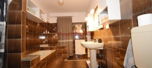 2 Schlafzimmer Wohnung in Pinerolo, Italy, Nr. 135742 5