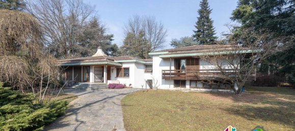 Villa de 10 habitaciónes en Carate Brianza, Italy No. 29701 9