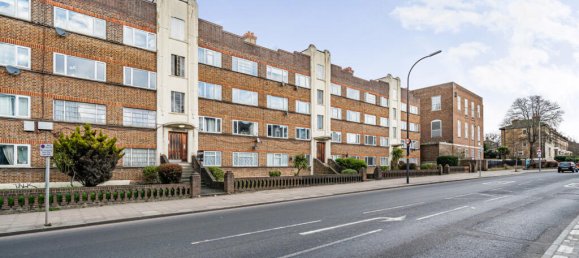 2 bedrooms Apartment in London, United Kingdom No. 7784 24