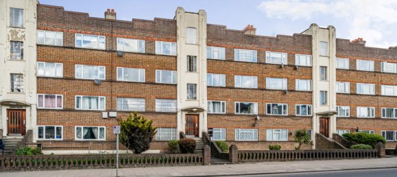 2 bedrooms Apartment in London, United Kingdom No. 7784 11