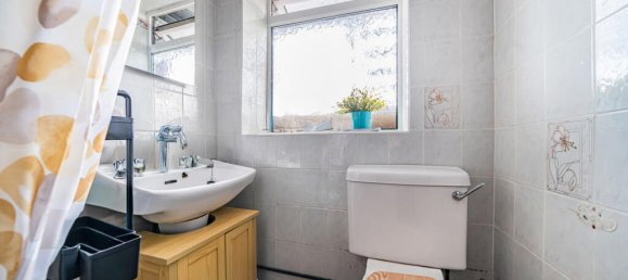 2 bedrooms Apartment in London, United Kingdom No. 7784 34