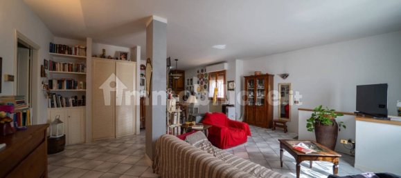 3 bedrooms House in Figline e Incisa Valdarno, Italy No. 310310 4