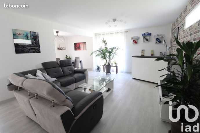 Apartamento de 3 dormitorios en Cormeilles-en-Parisis, France No. 359118