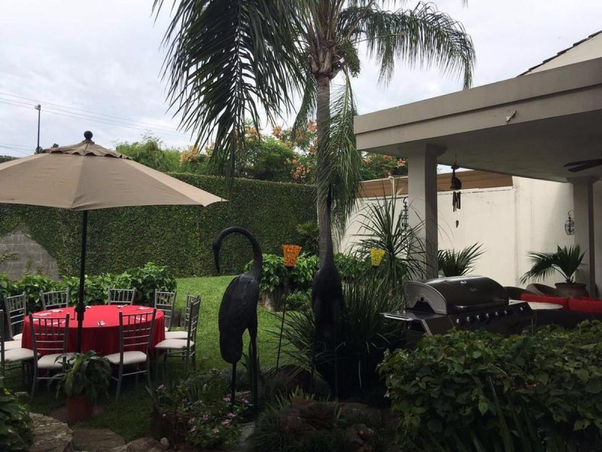 Casa de 3 dormitorios en Nuevo León, Mexico No. 149079