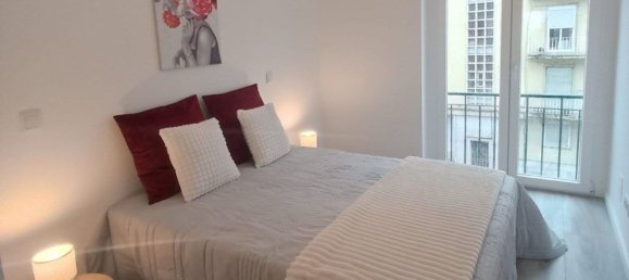 Квартира с 3 спальнями в Лиссабон, Португалия № 157777 9