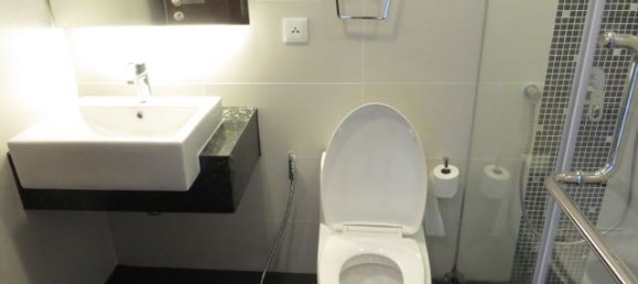 Apartamento de 2 dormitorios en Hai Ba Trung, Vietnam No. 4629 12