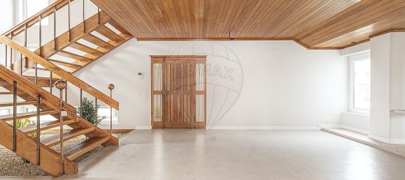 4 bedrooms House in Loures, Portugal No. 46395 3