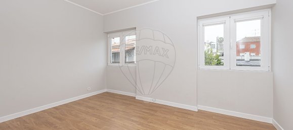 4 bedrooms House in Loures, Portugal No. 46395 28