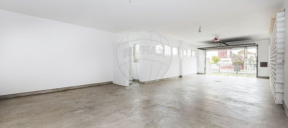 4 bedrooms House in Loures, Portugal No. 46395 35