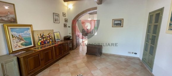 4 غرف نوم منزل في Colle di Val d'Elsa, Italy رقم 374870 7