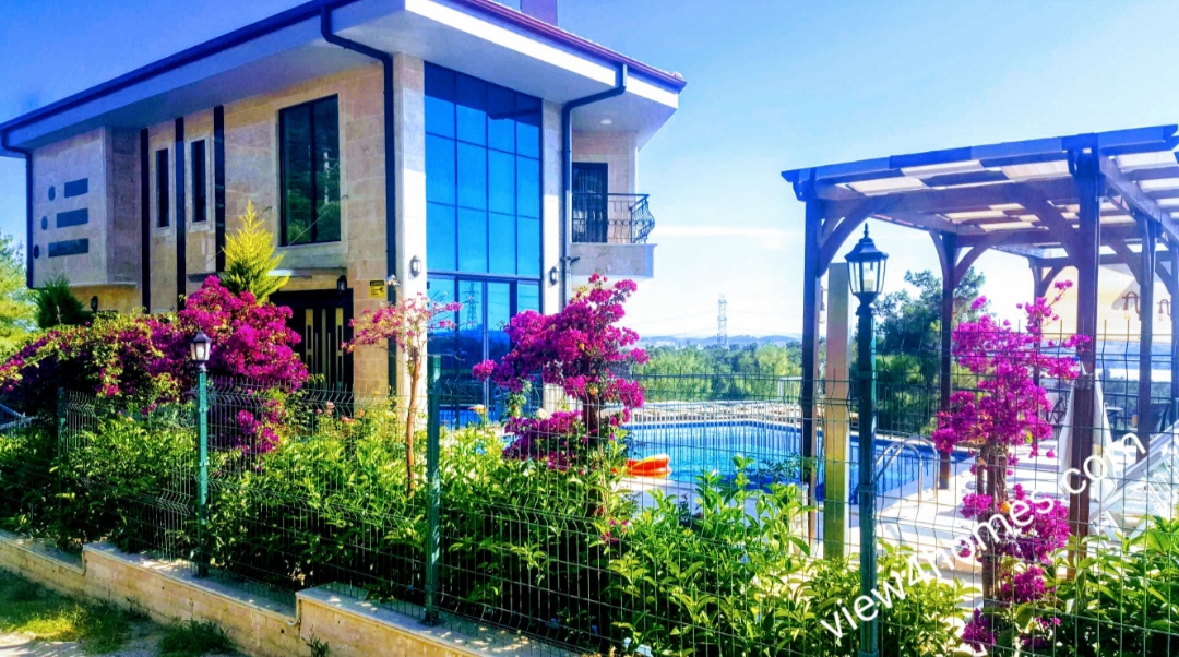 Вилла с 6 спальнями в Сиде, Турция № 624