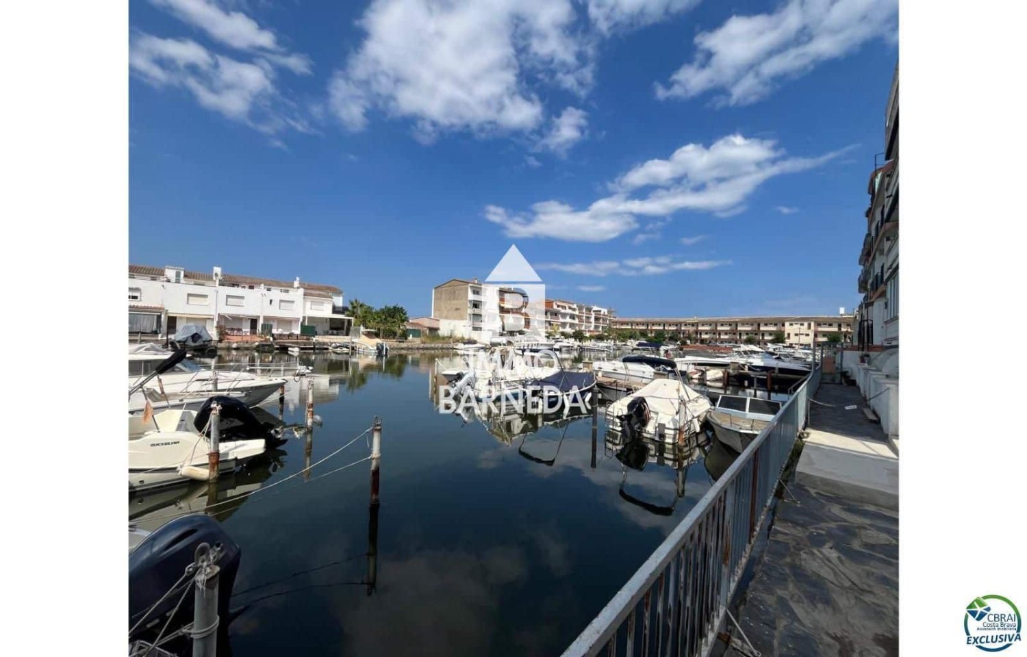 Apartamento T2 em Empuriabrava, Spain N.º 137995