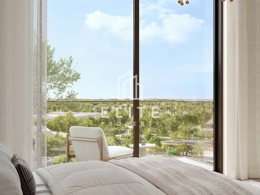 Studio in Dubai, UAE No. 107928