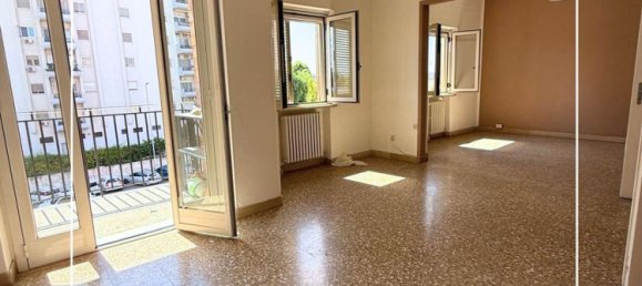 3 غرف نوم شقة في Taranto, Italy رقم 356994 6