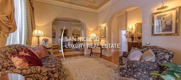 5 bedrooms Villa in Montespertoli, Italy No. 189712 10