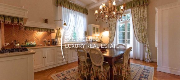 5 bedrooms Villa in Montespertoli, Italy No. 189712 8