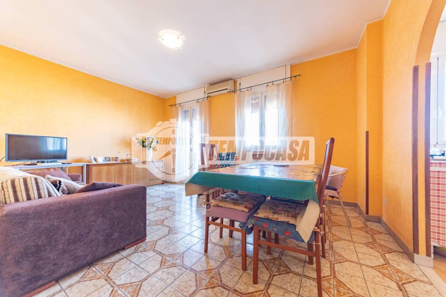 Apartamento de 2 dormitorios en Rome, Italy No. 323647