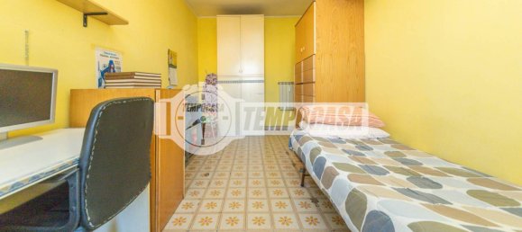 Apartamento de 2 dormitorios en Rome, Italy No. 323647 28