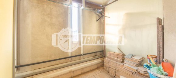 Apartamento de 2 dormitorios en Rome, Italy No. 323647 34