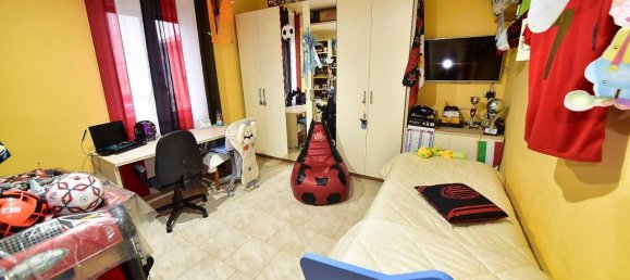 Apartamento de 4 divisões em Senago, Italy N.º 33801 14
