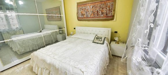 Apartamento de 4 divisões em Senago, Italy N.º 33801 12