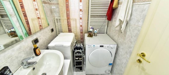 Apartamento de 4 divisões em Senago, Italy N.º 33801 24