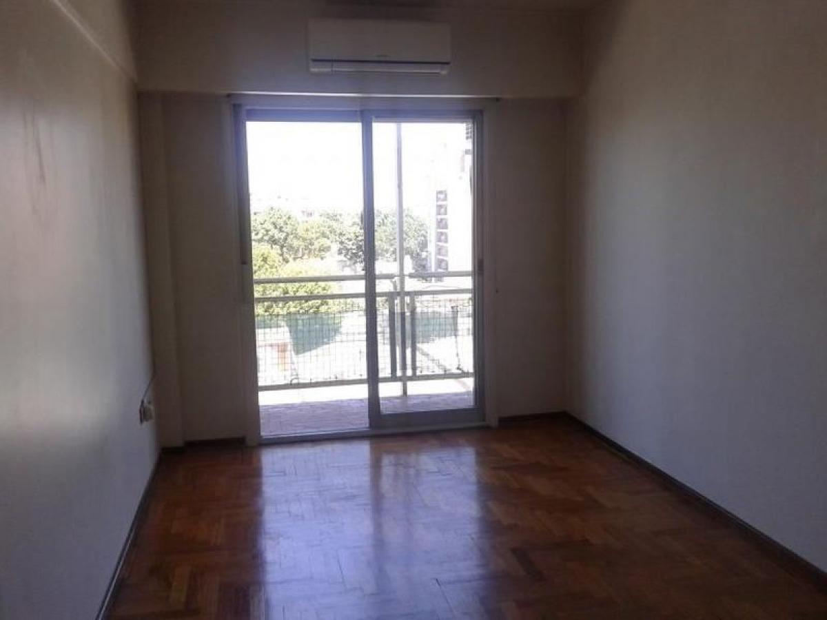 Estudio en General San Martín, Argentina No. 80485